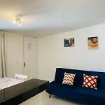 Apartamentos Charmosos Na Avenida Principal De Buzios