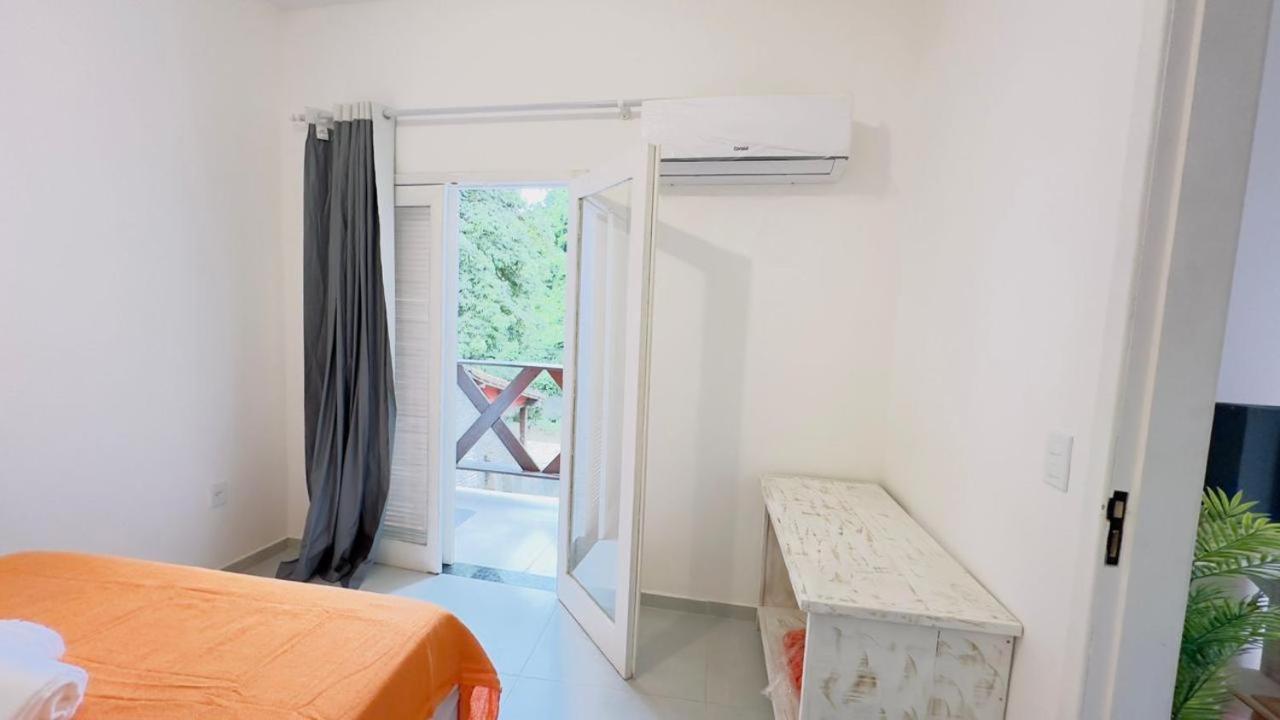 Apartamento Charmosos Na Avenida Principal De Búzios