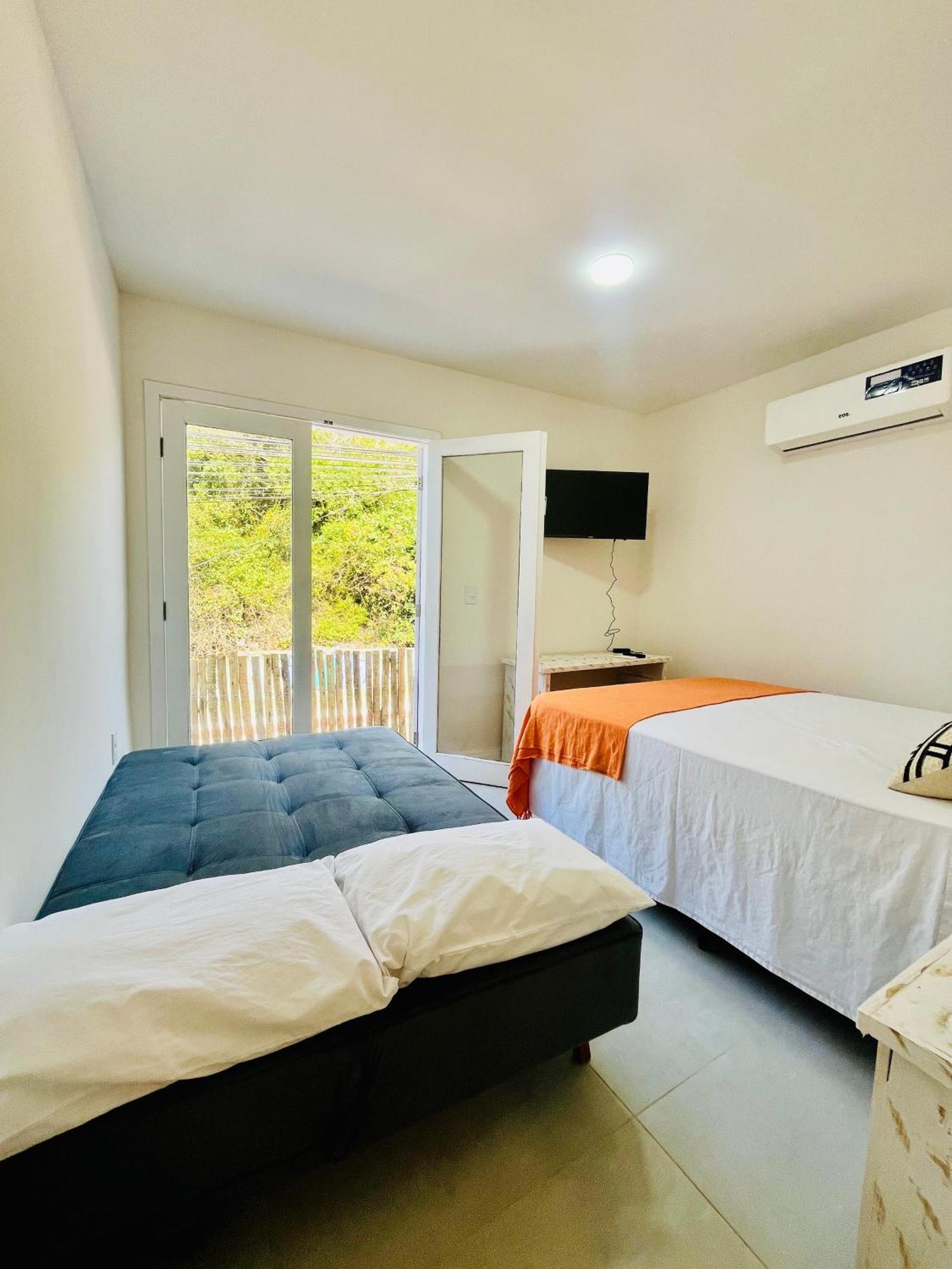 Apartamento Charmosos Na Avenida Principal De Búzios